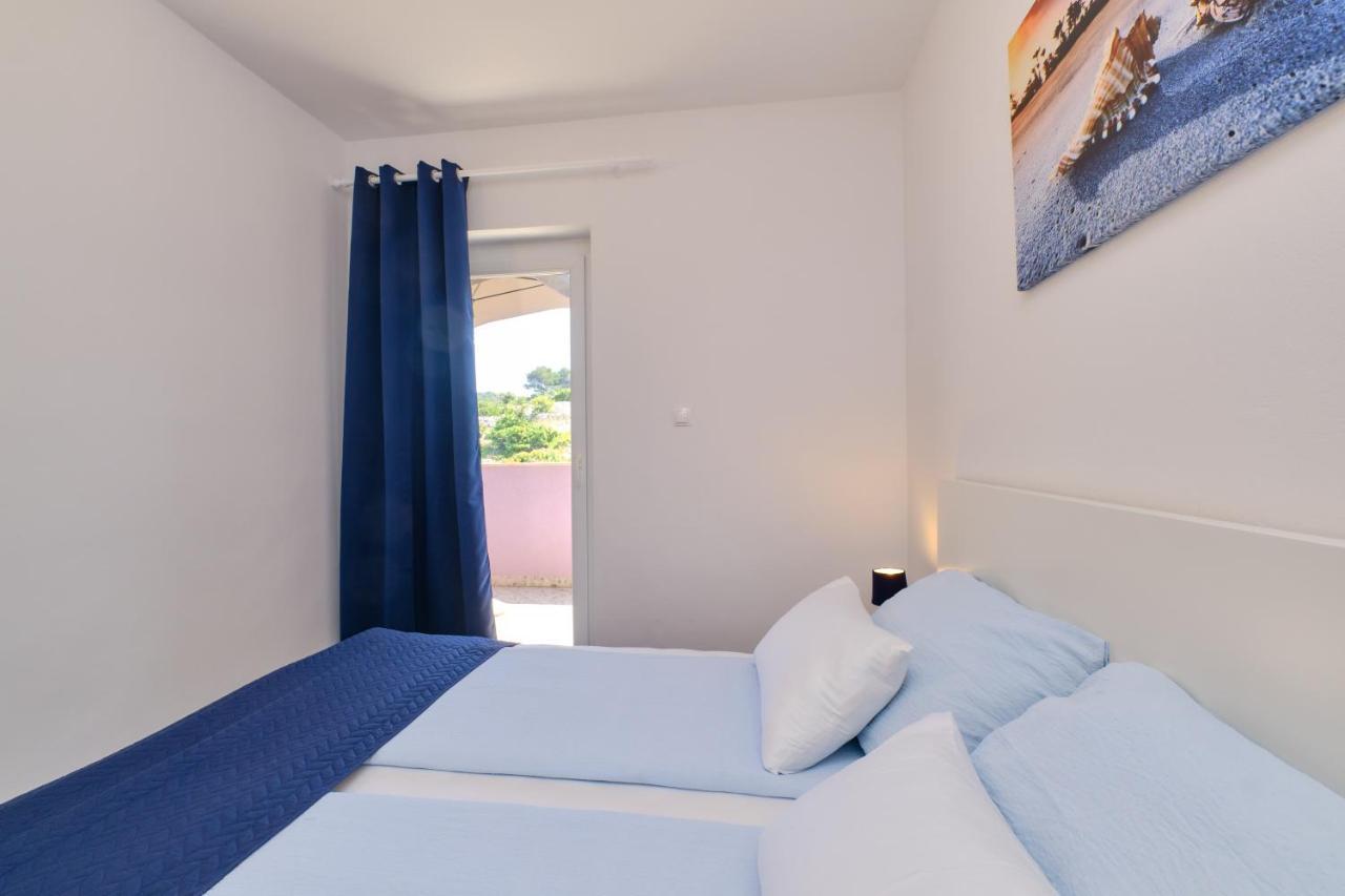 Apartmani Raic Mali Losinj Ngoại thất bức ảnh